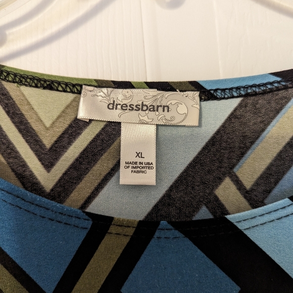 Dressbarn Tunic.    198 - Picture 3 of 3